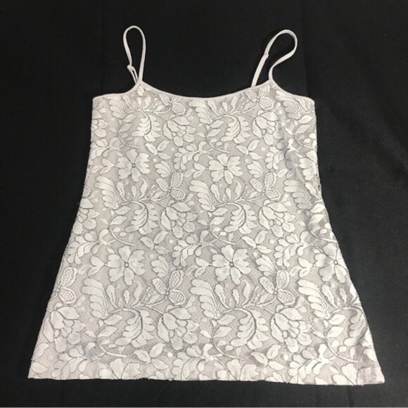 Ann Taylor Grey Knit Over Lay Grey Tank Top Size Small - Picture 3 of 3